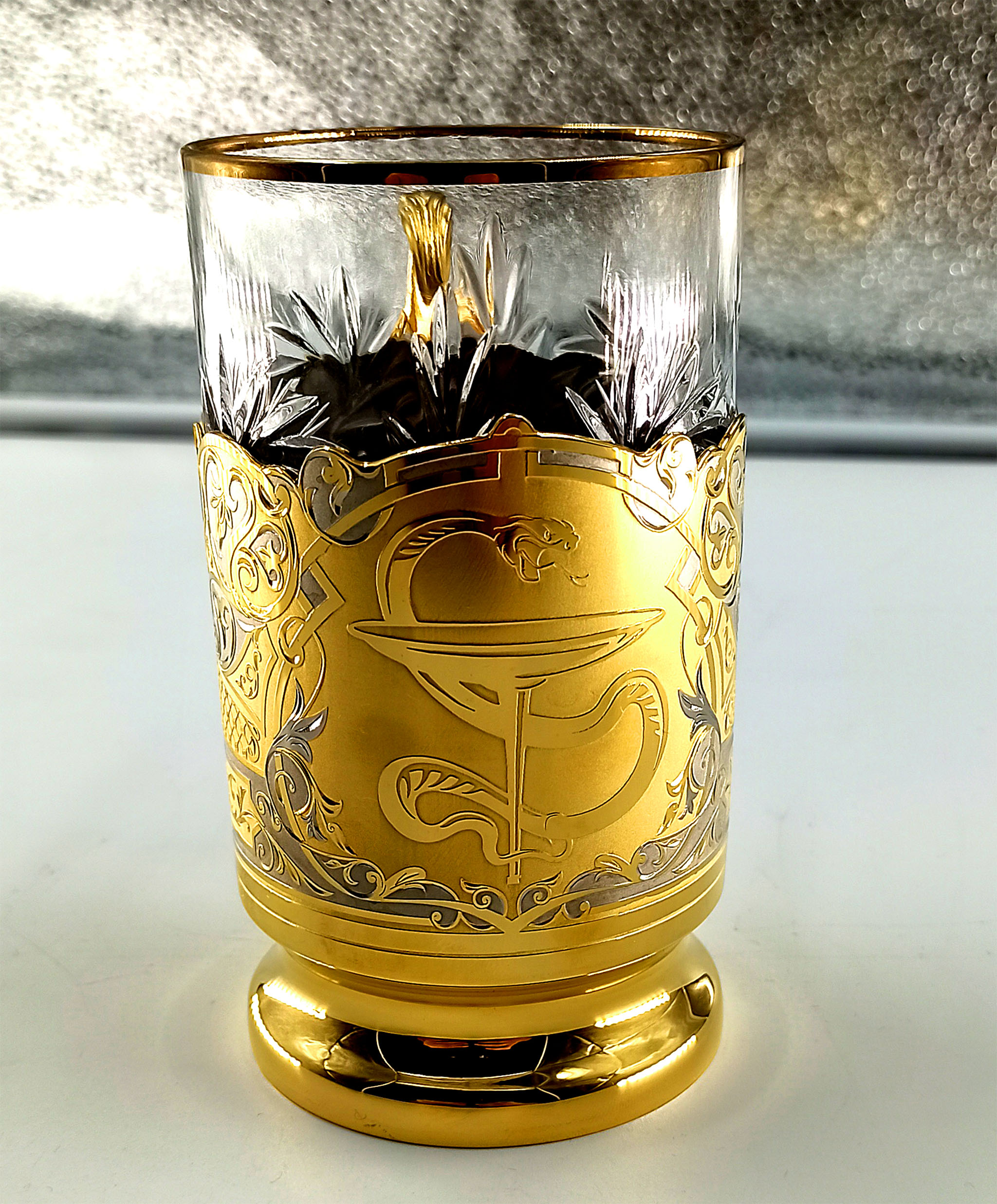 Подстаканник "Подарок врачу". Златоуст